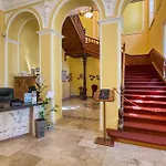 Fonix Wellness Hotel 4*