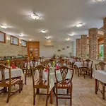 Fonix Wellness 4* Csitár