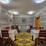 Fonix Wellness Hotel 4*