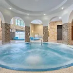 Fonix Wellness Hotel