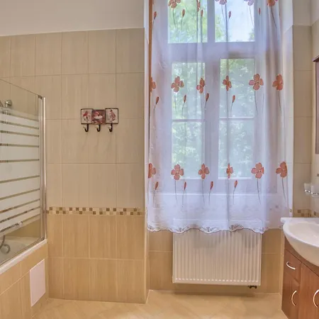 Fonix Wellness 4*