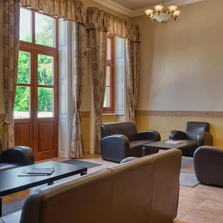 酒店 Fonix Wellness 4*