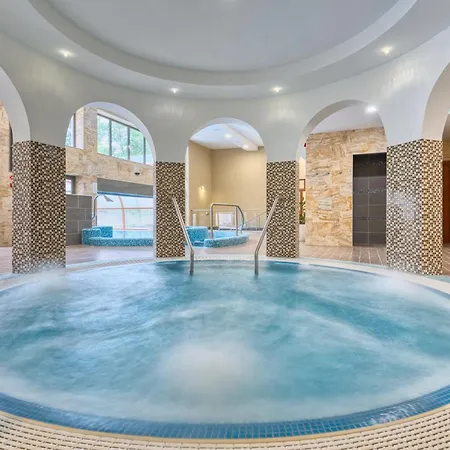 Fonix Wellness 酒店