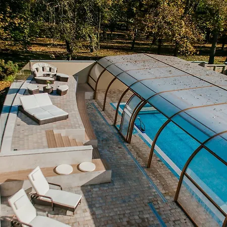 Fonix Wellness Resort 2*