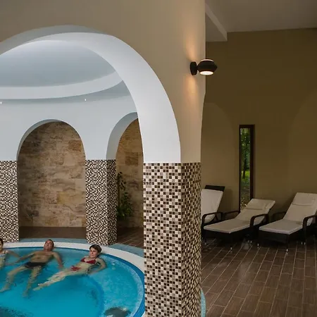 Fonix Wellness Resort