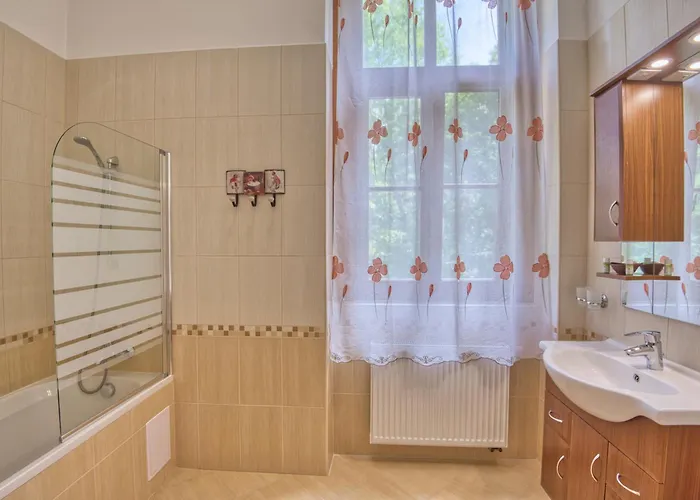 Fonix Wellness 4*